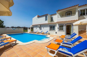 Villa Canas by Villa Plus